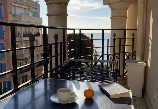 Studio a Menton - Lovely studio with swimming pool - Victoria Palace