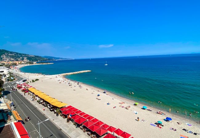 Studio a Menton - Ultimo piano al George V con vista mare Spettacolare Studio a Menton - Ultimo piano al George V con vista mare Spettacolare