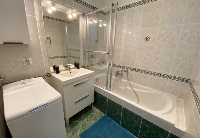 Appartamento a Menton - Elegant Appartement with Spacious Terrace at Garavan Palace Appartamento a Menton - Elegant Appartement with Spacious Terrace at Garavan Palace