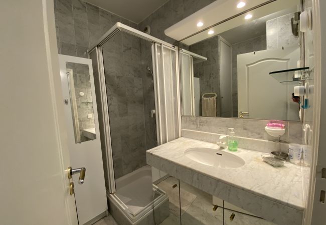 Studio a Menton - Lovely studio with swimming pool - Victoria Palace Studio a Menton - Lovely studio with swimming pool - Victoria Palace