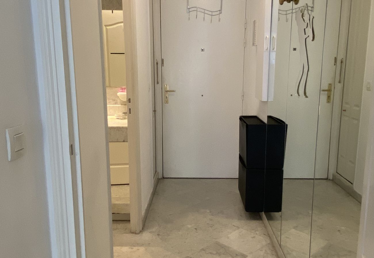 Studio a Menton - Lovely studio with swimming pool - Victoria Palace