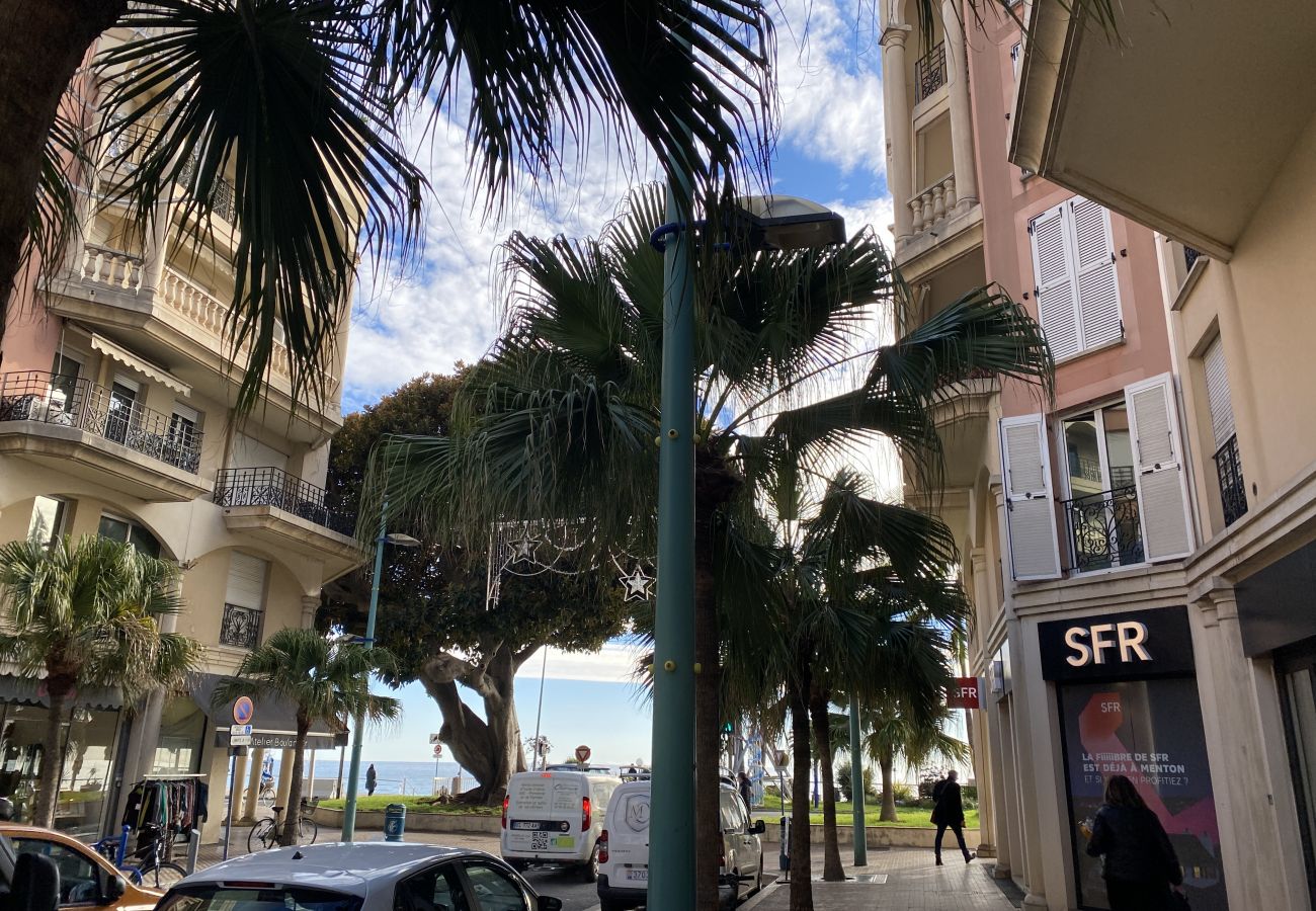 Studio a Menton - Lovely studio with swimming pool - Victoria Palace