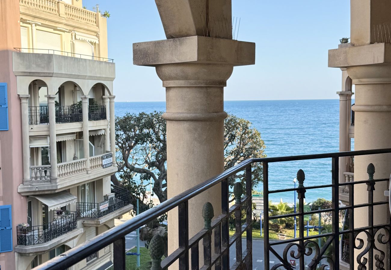 Studio a Menton - Lovely studio with swimming pool - Victoria Palace