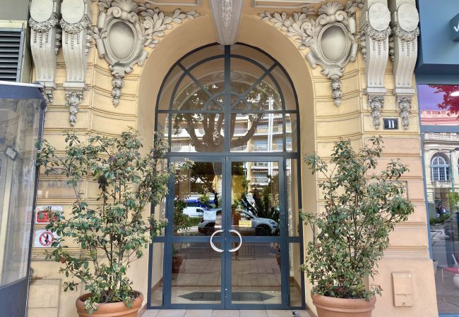 Studio a Menton - Accogliente Monolocale al Jardin des Muses Studio a Menton - Accogliente Monolocale al Jardin des Muses