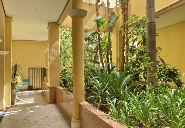 Studio a Menton - Accogliente Monolocale al Jardin des Muses Studio a Menton - Accogliente Monolocale al Jardin des Muses