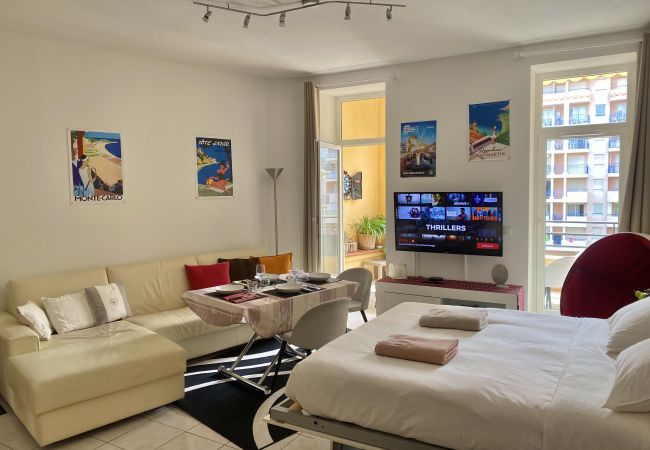 Studio a Menton - Accogliente Monolocale al Jardin des Muses Studio a Menton - Accogliente Monolocale al Jardin des Muses