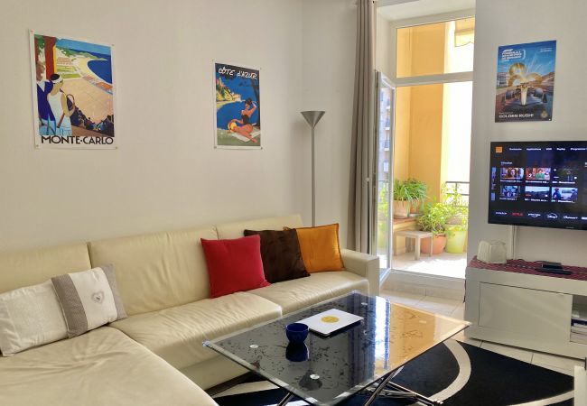 Studio a Menton - Accogliente Monolocale al Jardin des Muses Studio a Menton - Accogliente Monolocale al Jardin des Muses