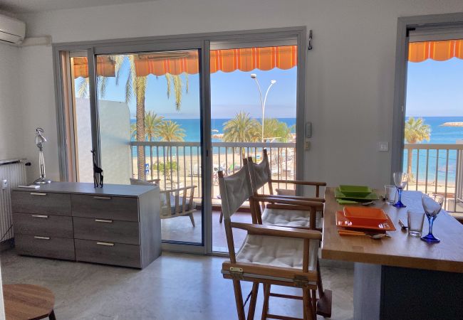 Studio a Menton - Studio vista mare vicino centro storico Studio a Menton - Studio vista mare vicino centro storico