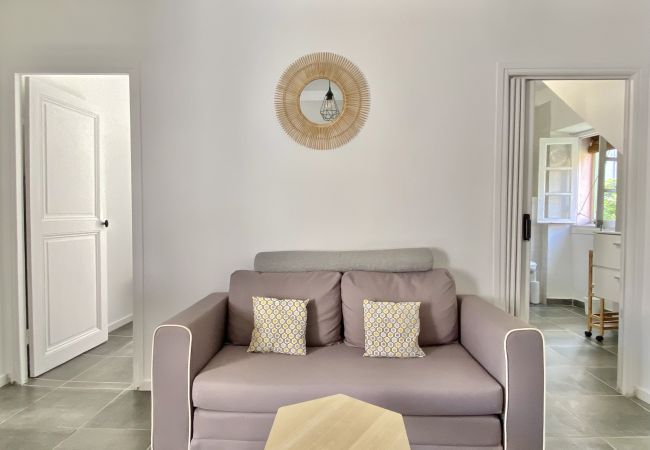 Appartamento a Menton - Affascinante Alloggio nel Cuore del Centro storico di Menton Appartamento a Menton - Affascinante Alloggio nel Cuore del Centro storico di Menton