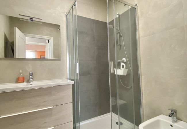 Appartamento a Menton - Bilocale al George 5 con vista mare Appartamento a Menton - Bilocale al George 5 con vista mare