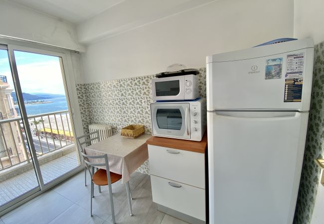 Appartamento a Menton - Bilocale al George 5 con vista mare Appartamento a Menton - Bilocale al George 5 con vista mare