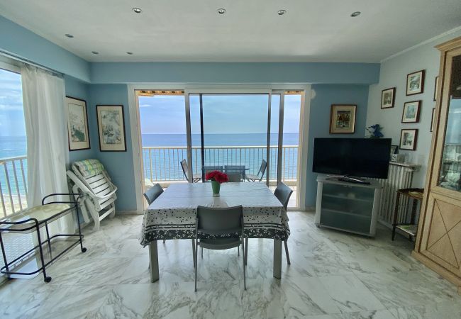 Appartamento a Menton - Bilocale al George 5 con vista mare Appartamento a Menton - Bilocale al George 5 con vista mare