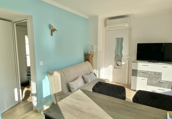 Appartamento a Menton - Appartamento Accogliente all'ultimo piano a Menton Appartamento a Menton - Appartamento Accogliente all'ultimo piano a Menton