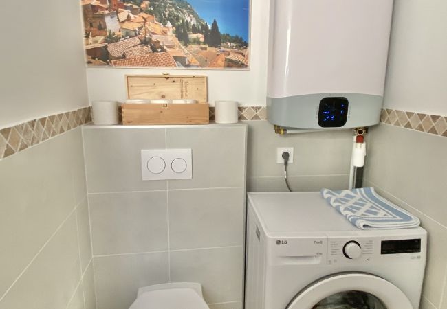 Appartamento a Menton - Appartamento Accogliente all'ultimo piano a Menton Appartamento a Menton - Appartamento Accogliente all'ultimo piano a Menton