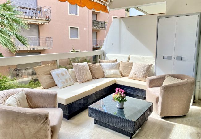 Appartamento a Menton - Appartamento moderno con piscina Appartamento a Menton - Appartamento moderno con piscina