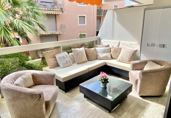 Appartamento a Menton - Appartamento moderno con piscina Appartamento a Menton - Appartamento moderno con piscina