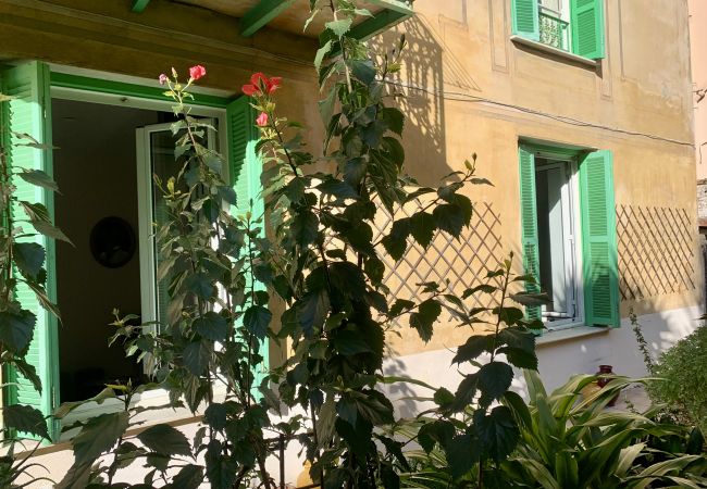 Appartamento a Menton - Carino bilocale con giardino nel centro di Mentone Appartamento a Menton - Carino bilocale con giardino nel centro di Mentone
