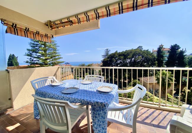 Studio a Menton - Studio vista mare al Fontana Rosa Studio a Menton - Studio vista mare al Fontana Rosa