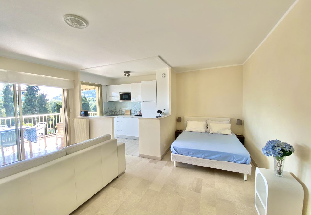 Studio a Menton - Studio vista mare al Fontana Rosa