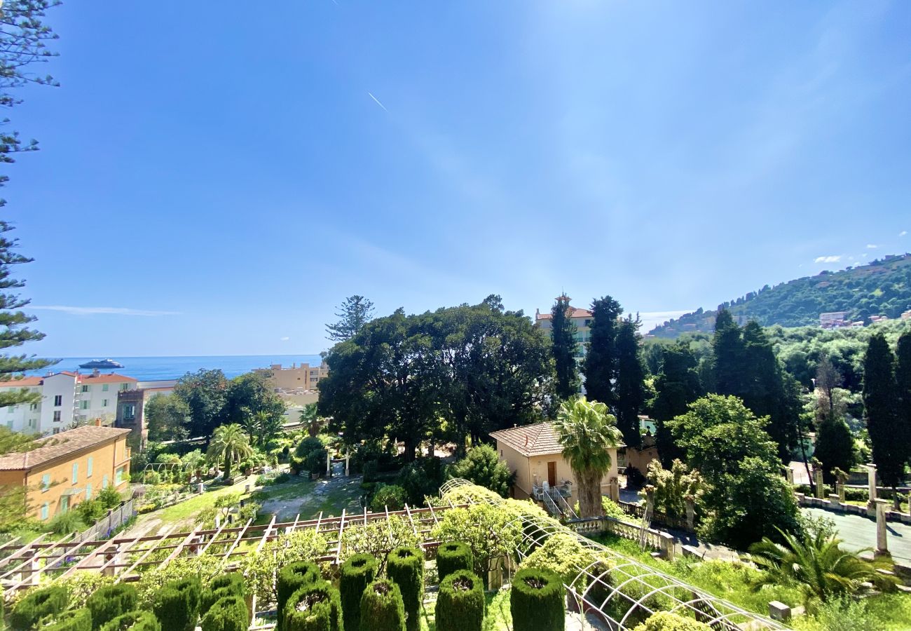 Studio a Menton - Studio vista mare al Fontana Rosa
