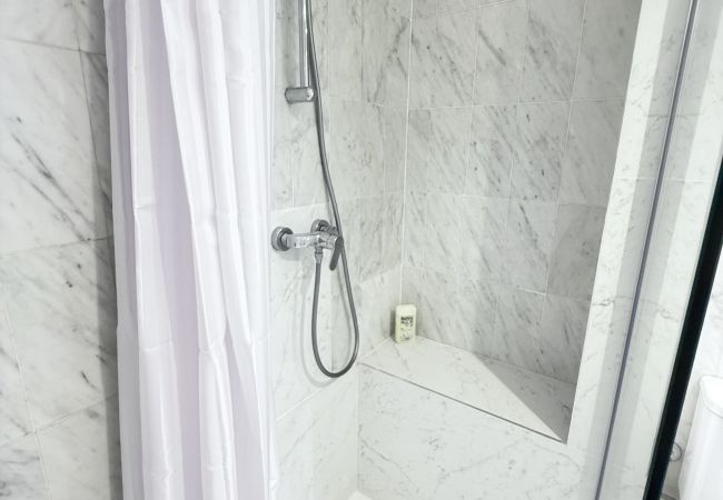 Studio a Roquebrune-Cap-Martin - Monolocale con piscina vicino mare Studio a Roquebrune-Cap-Martin - Monolocale con piscina vicino mare