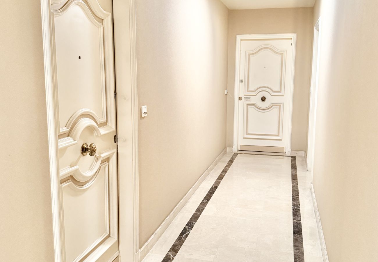 Studio a Roquebrune-Cap-Martin - Monolocale con piscina vicino mare