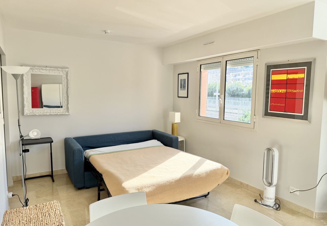 Studio a Roquebrune-Cap-Martin - Monolocale con piscina vicino mare