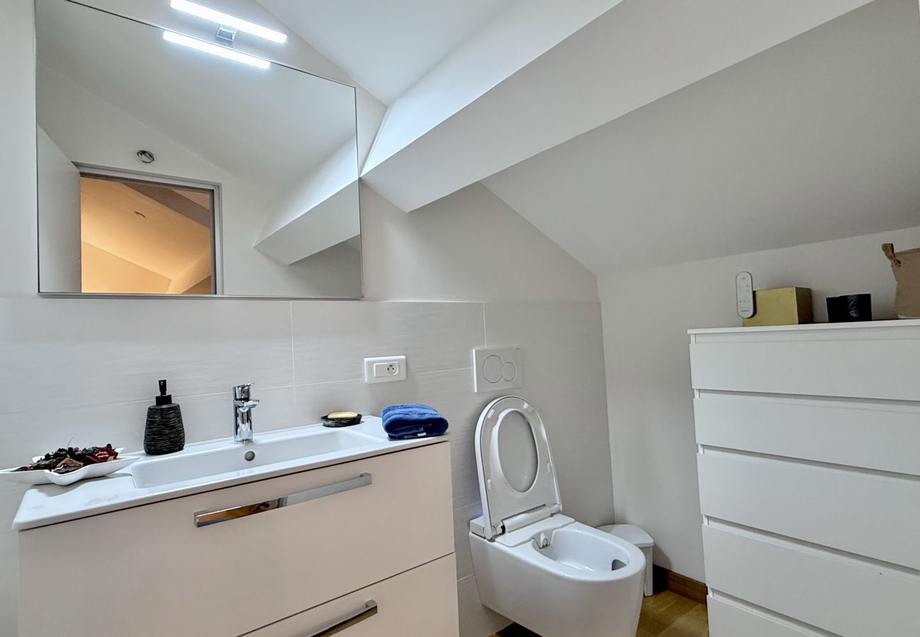 Studio a Menton - Duplex nel centro di Mentone