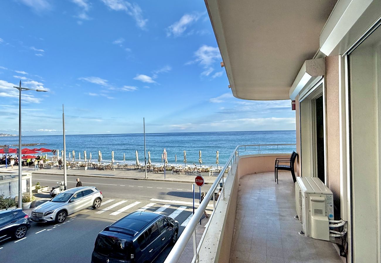 Appartamento a Menton - Splendide vue mer au centre de Menton
