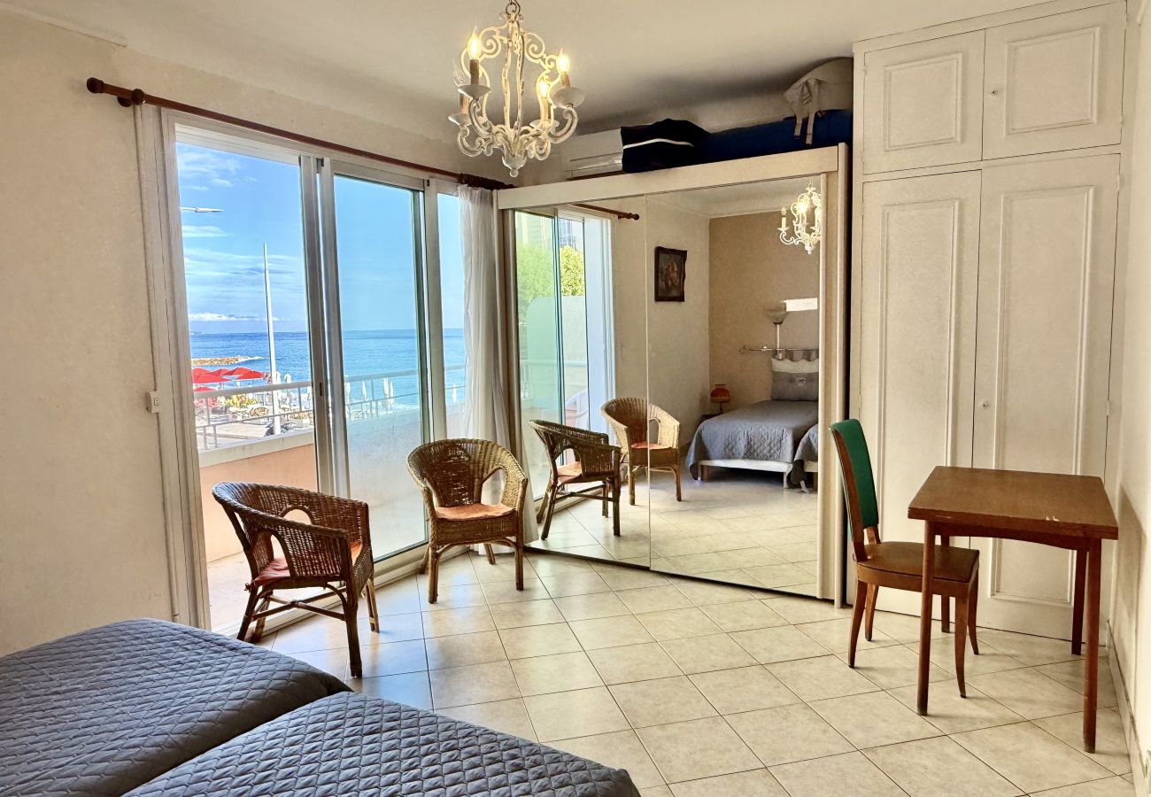 Appartamento a Menton - Splendide vue mer au centre de Menton