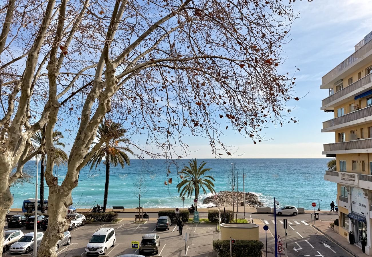 Appartamento a Menton - Grande ultimo piano con vista mare