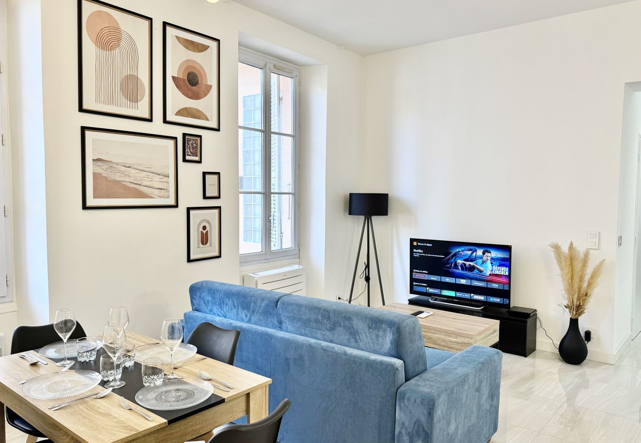 Appartamento a Menton - Appartamento moderno vicino al mare