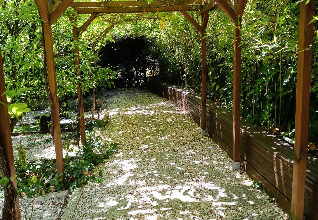 Appartamento a Menton - Havre de paix avec beau jardin au Neptune