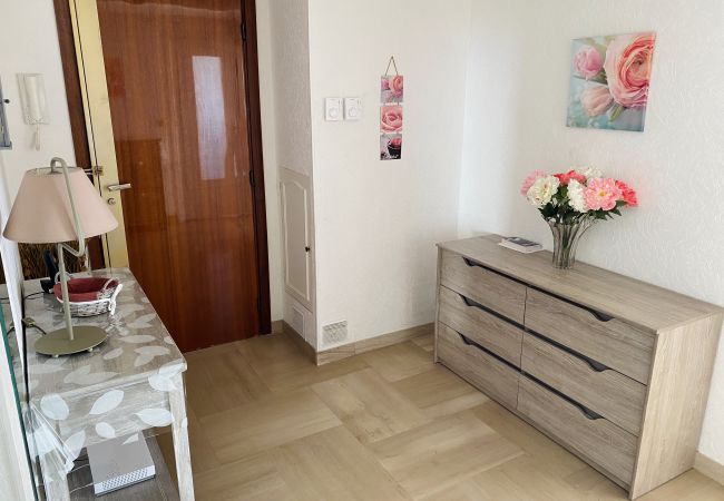 Appartement à Menton - Merveilleuse vue mer au Santa Maria Appartement à Menton - Merveilleuse vue mer au Santa Maria