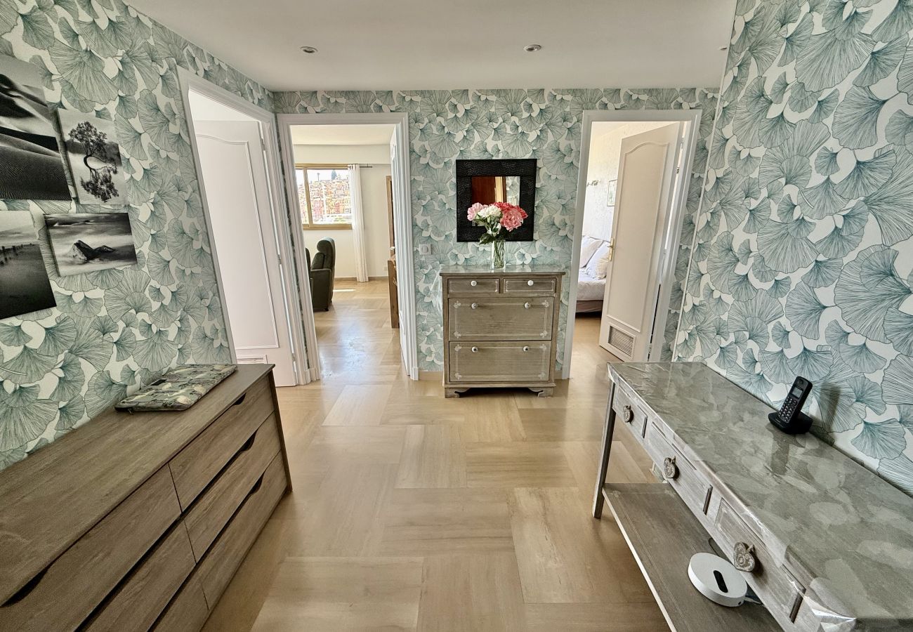Appartement à Menton - Merveilleuse vue mer au Santa Maria
