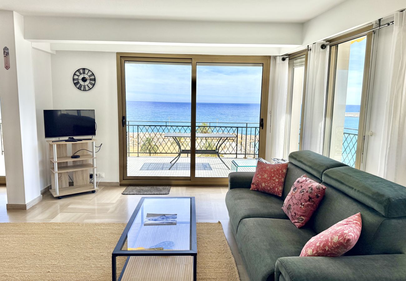 Appartement à Menton - Merveilleuse vue mer au Santa Maria