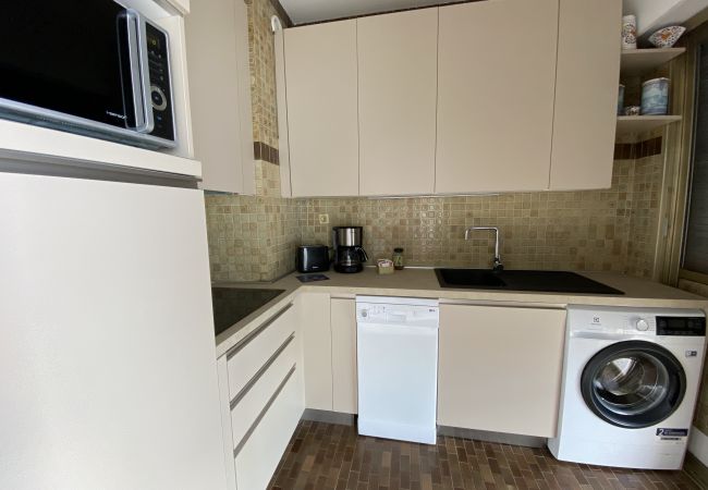 Studio à Menton - Dernier étage au George V avec vue mer imprenable Studio à Menton - Dernier étage au George V avec vue mer imprenable