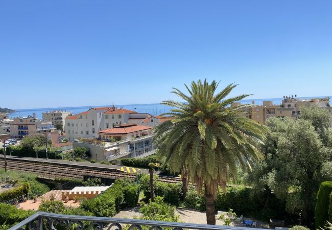 Appartement à Menton - Charmant 3 pièces au Garavan Palace Appartement à Menton - Charmant 3 pièces au Garavan Palace