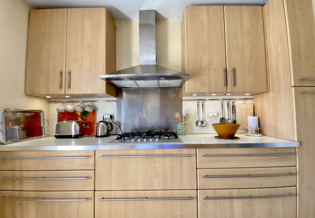 Appartement à Menton - Spacieux Dernier Etage au Centre de Menton Appartement à Menton - Spacieux Dernier Etage au Centre de Menton