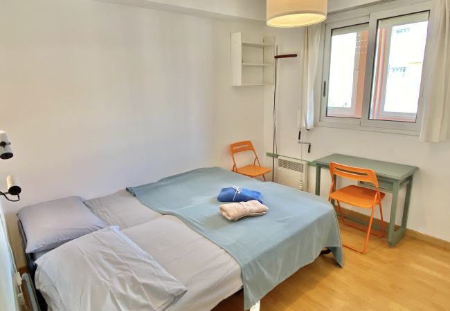 Appartement à Menton - Magnifique vue mer au centre de Menton Appartement à Menton - Magnifique vue mer au centre de Menton