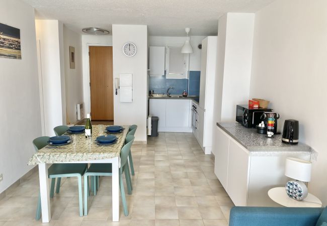 Appartement à Menton - Magnifique vue mer au centre de Menton Appartement à Menton - Magnifique vue mer au centre de Menton