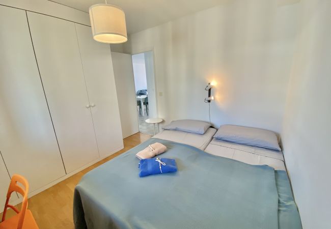 Appartement à Menton - Magnifique vue mer au centre de Menton Appartement à Menton - Magnifique vue mer au centre de Menton