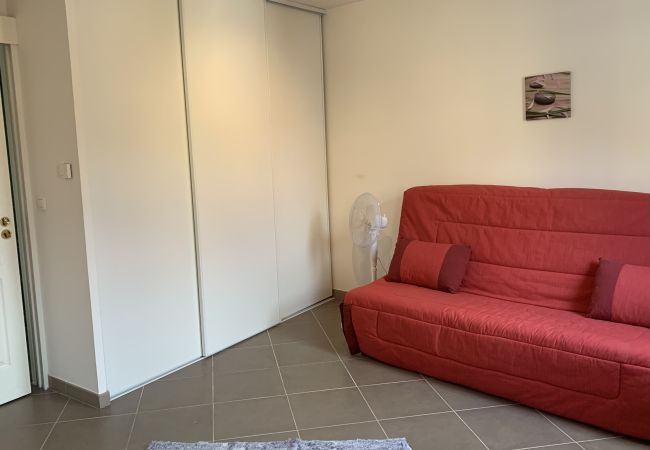 Appartement à Menton - Spacieux T3 avec garage - Menton centre Appartement à Menton - Spacieux T3 avec garage - Menton centre