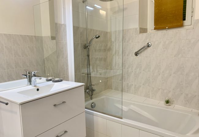 Appartement à Menton - Cosy T2 avec jardin au coeur de Menton Appartement à Menton - Cosy T2 avec jardin au coeur de Menton