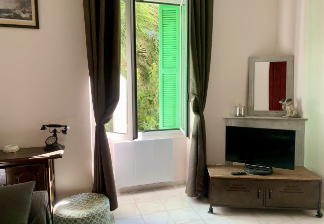 Appartement à Menton - Cosy T2 avec jardin au coeur de Menton Appartement à Menton - Cosy T2 avec jardin au coeur de Menton