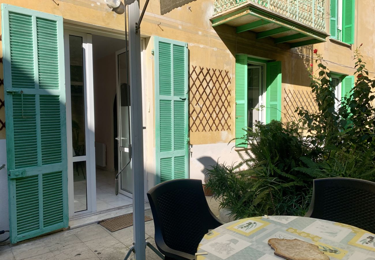 Appartement à Menton - Cosy T2 avec jardin au coeur de Menton