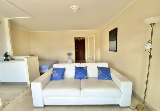 Studio à Menton - Studio vue mer au Fontana Rosa Studio à Menton - Studio vue mer au Fontana Rosa