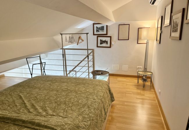 Studio à Menton - Studio en duplex au centre de Menton Studio à Menton - Studio en duplex au centre de Menton