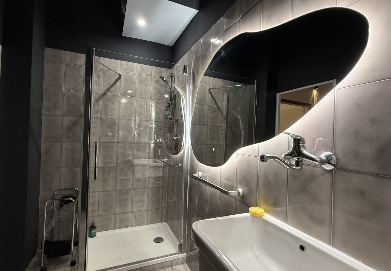 Appartement à Menton - Charmant logement au Riviera Palace
