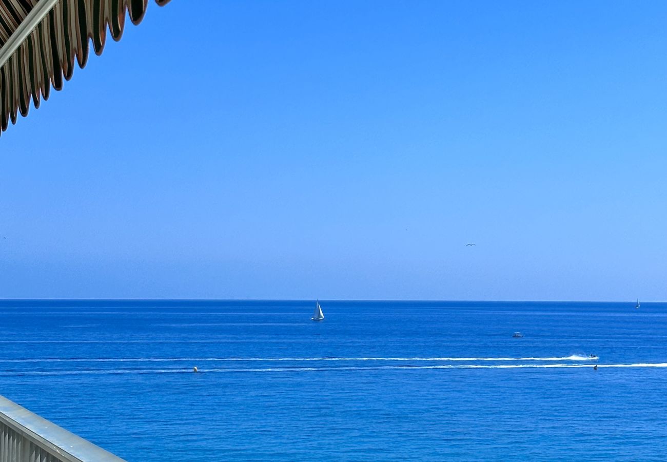 Appartement à Menton - Front de mer de Menton au George V